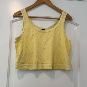 🟡 Old Navy Light Yellow Crop Tank Top Size Medium